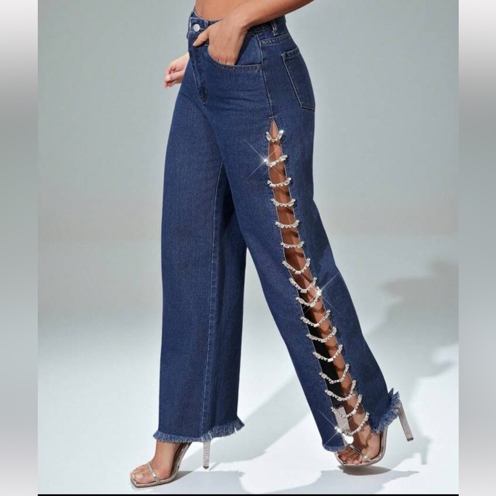 Rhinestone Detail Jeans, Split Side with Gem Link, Dark Wash, Size 4/S